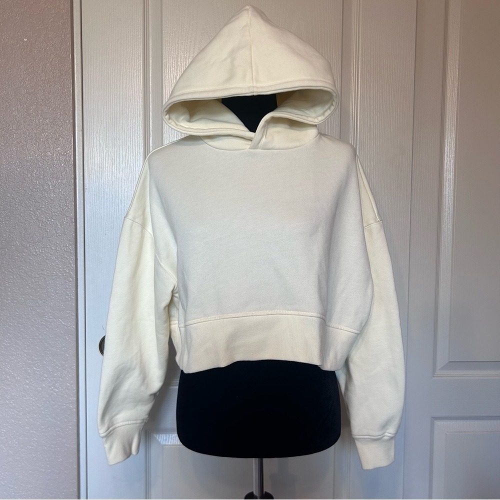 NWOT Forever 21 with Purpose Pale Yellow Crop sweatshirt Hoodie Size Large - Picture 2 of 6